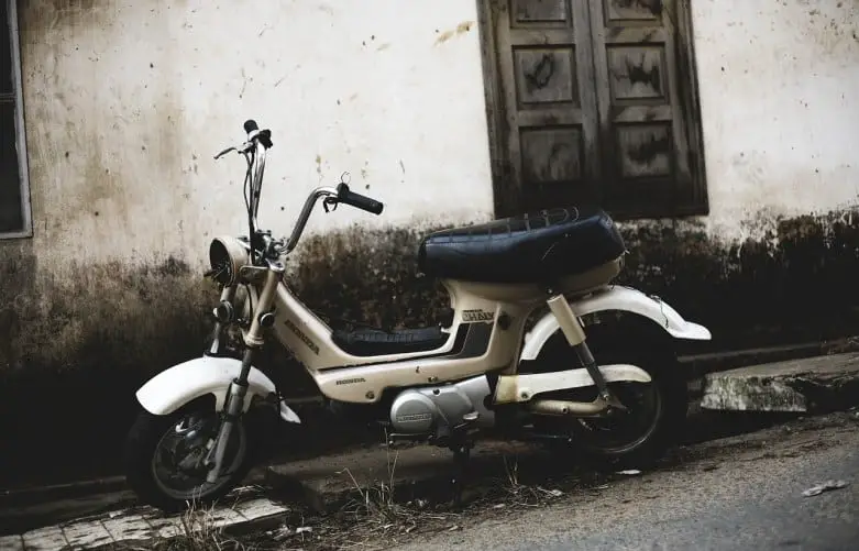 Honda scooter using lead-acid battery