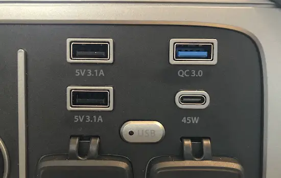 Rockpower 500 USB ports